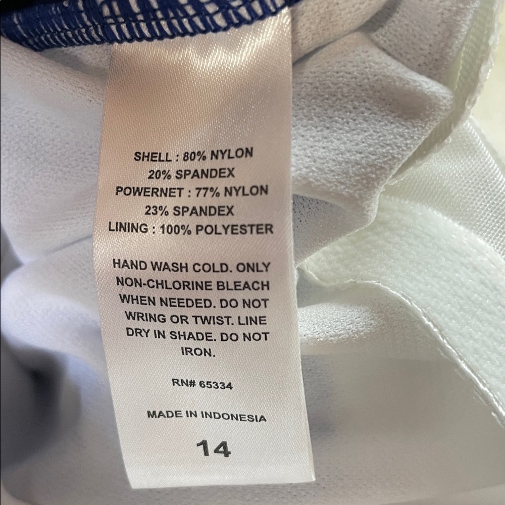 Tankini Top Size 14 Blue Wave Stripe Swimwear White American Beach Swimsuit - Picture 11 of 12